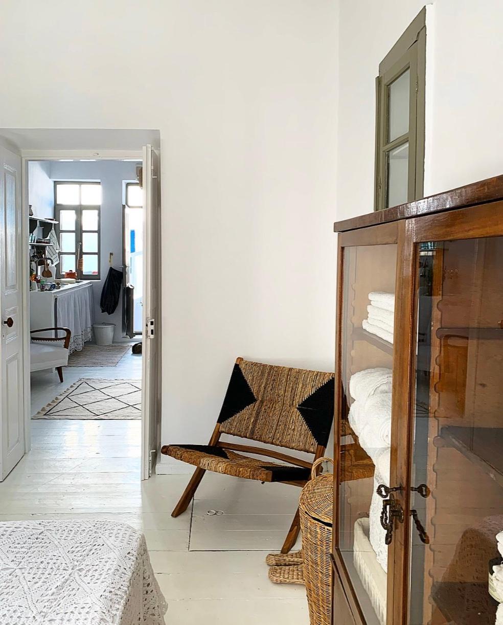 Serifos Olive Luaran gambar