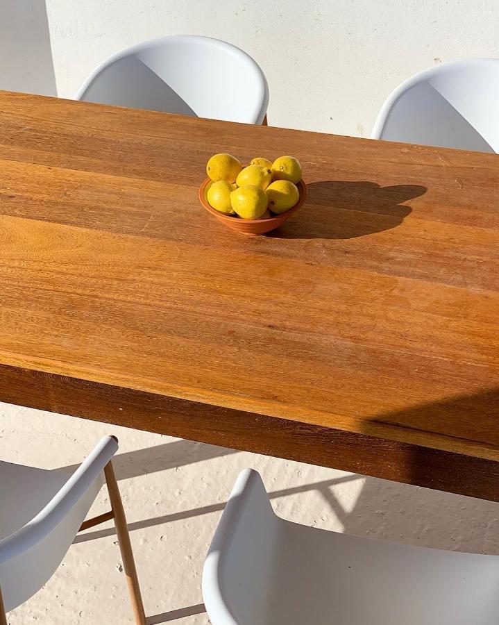 Serifos Olive Luaran gambar